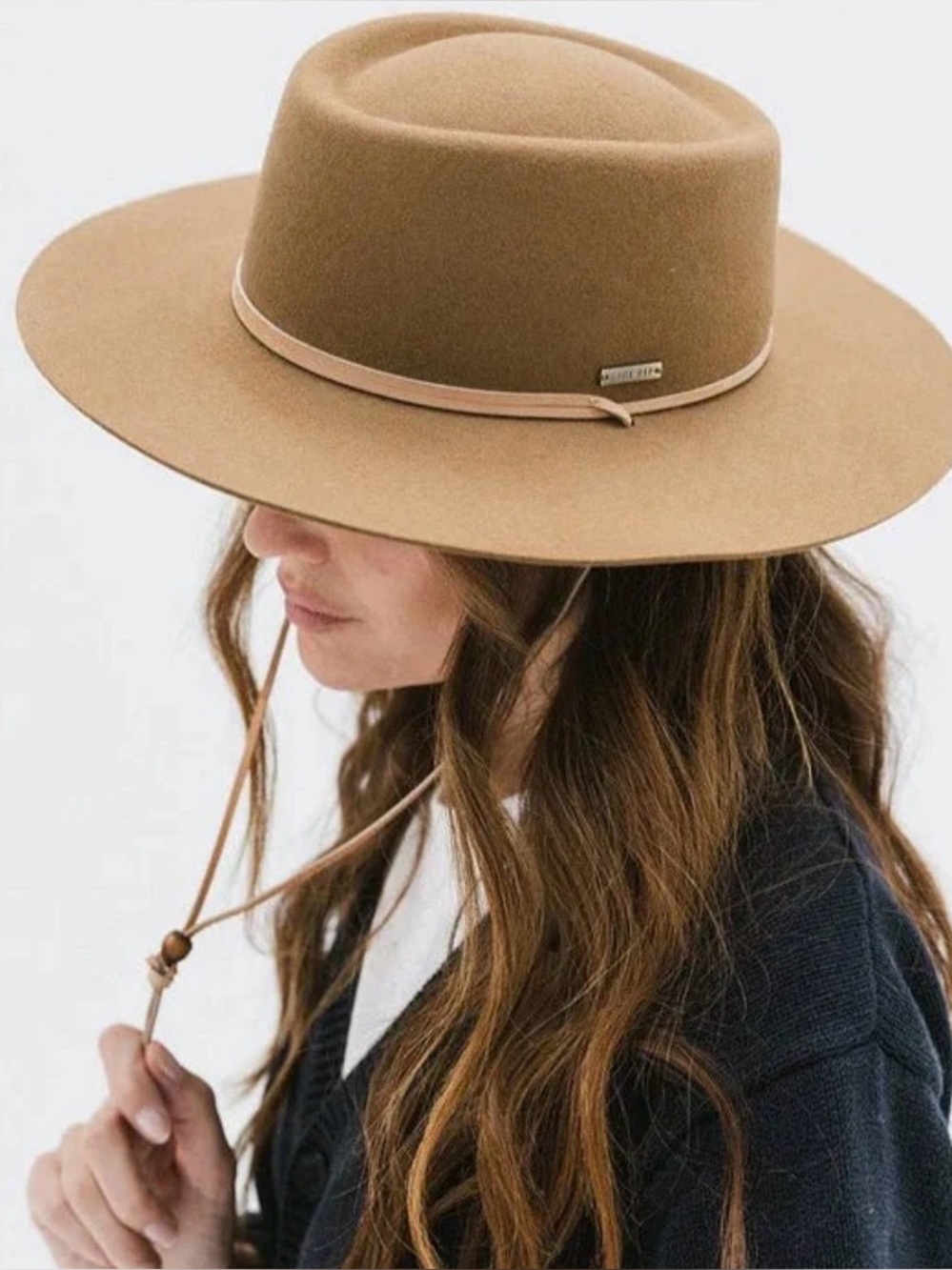 GIGI PIP wren telescope crown Tan Wide-Brim Wool hat with Chin Strap